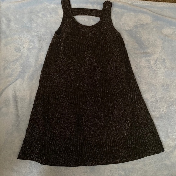 Everly Dresses & Skirts - Everly night mini dress regular Size M